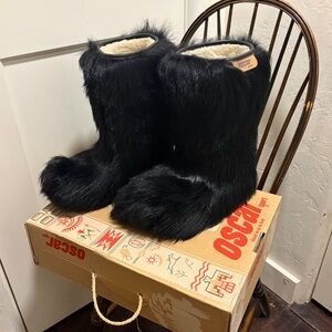 Vintage Oscar Sport Apollo Saba Black Goat Fur Yeti Snow Boots Sz 38
